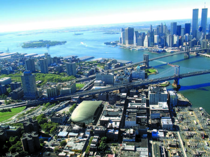 Had New York City won the 2012 Olympics, and the site owner had cooperated, Dumbo might have had an arena (Image courtesy of Rafael Viñoly Architects)